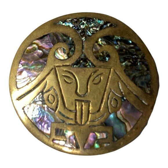 Unbranded Jewelry - Vintage Brass Abalone Inlaid Pendant Brooch Pin Depicting Tonatiuh Aztec Sun God